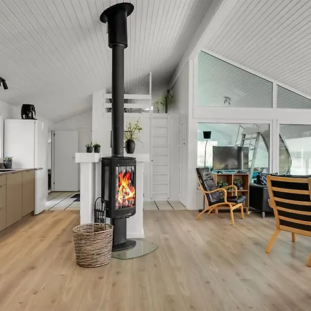 Holiday home Annlisa