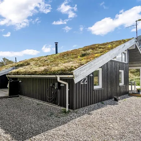 Holiday home Annlisa *